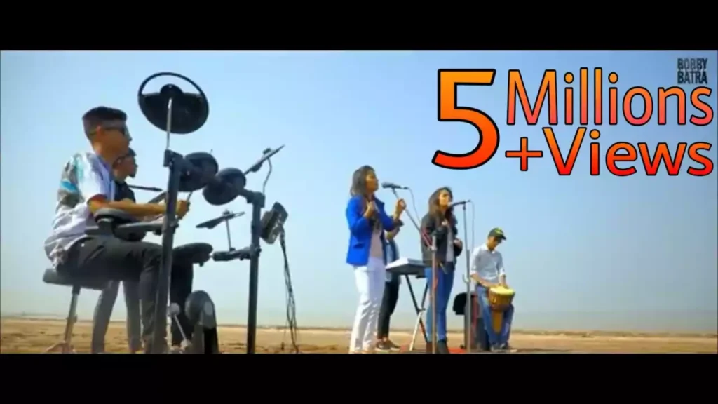 Hamko Mili Hai Shanti Lyrics Divya Waghela Roshnie Waghela Antesh Jemmi Bobby Batra